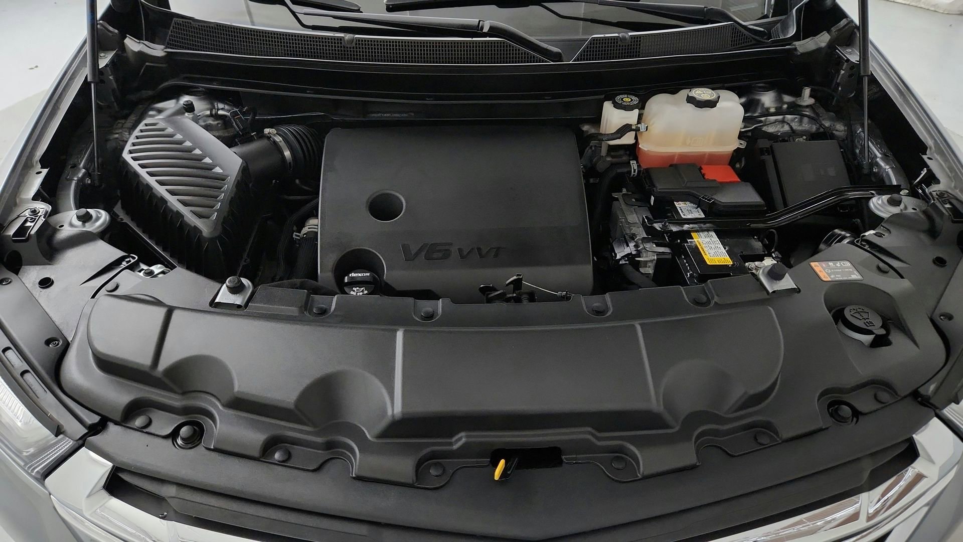 Certified 2023 Chevrolet Traverse LS FWD image 25