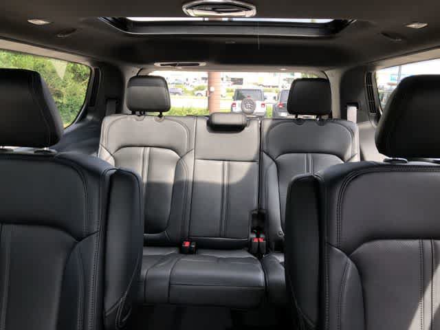 New 2026 Jeep Grand Wagoneer Limited AWD/4WD image 15