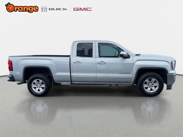 Used 2017 GMC Sierra 1500 SLE w/ SLE Value Package RWD image 2