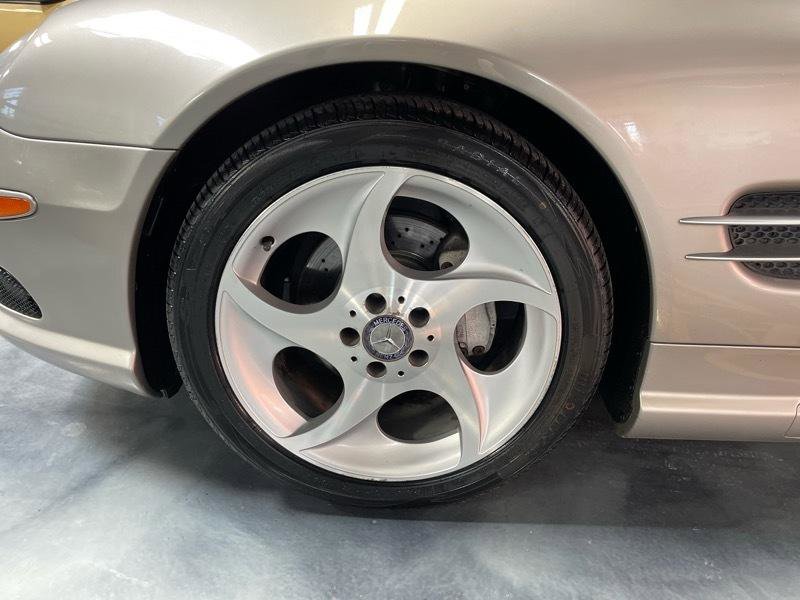 Used 2004 Mercedes-Benz SL 500 image 19