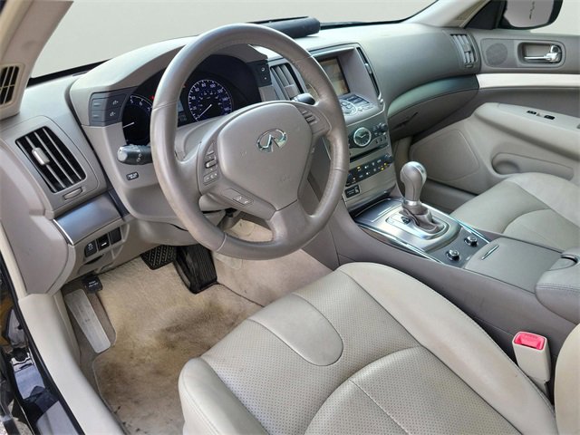 Used 2015 INFINITI Q40 w/ Moonroof Package image 14