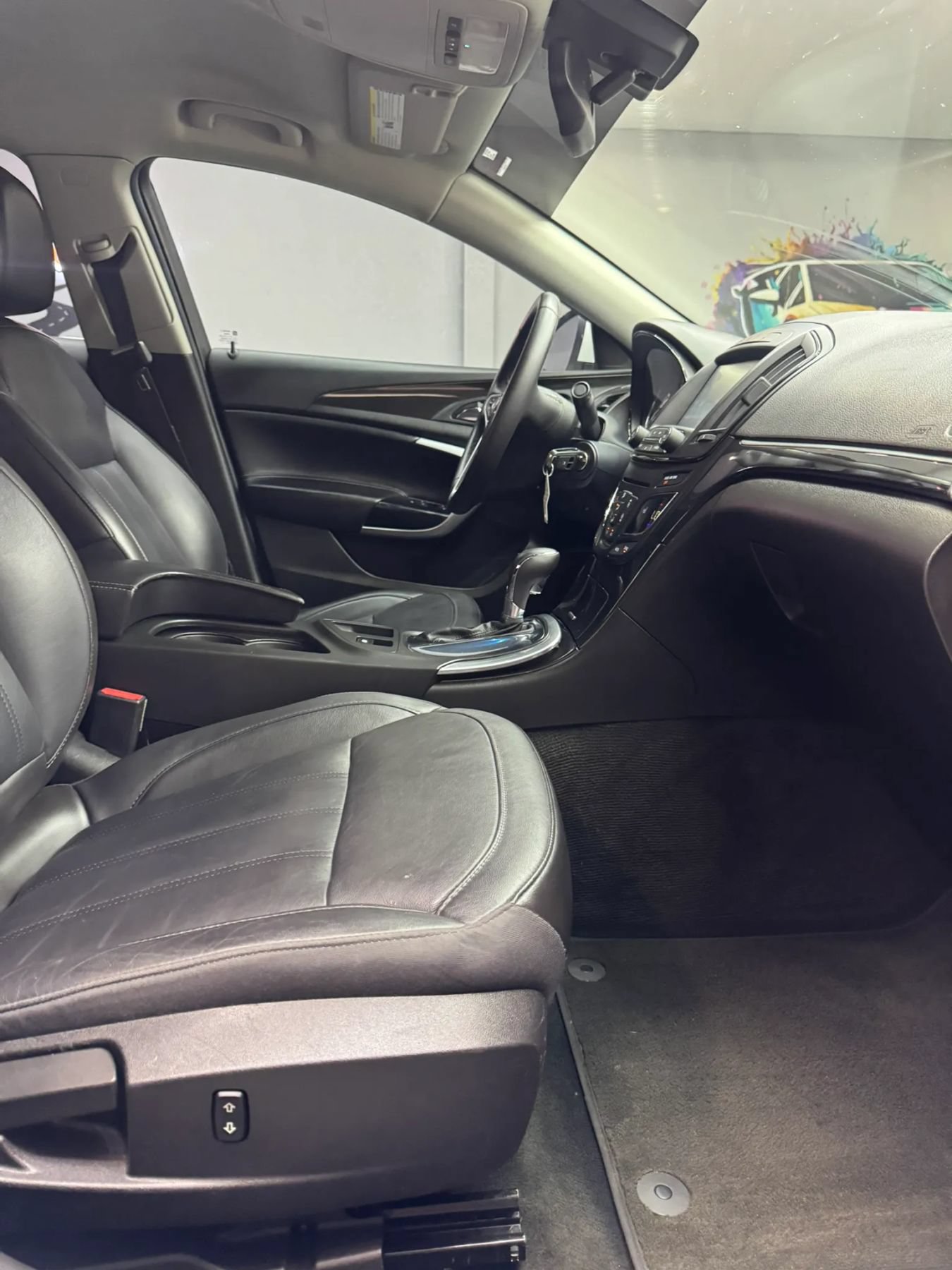 Used 2017 Buick Regal Sport Touring FWD image 28