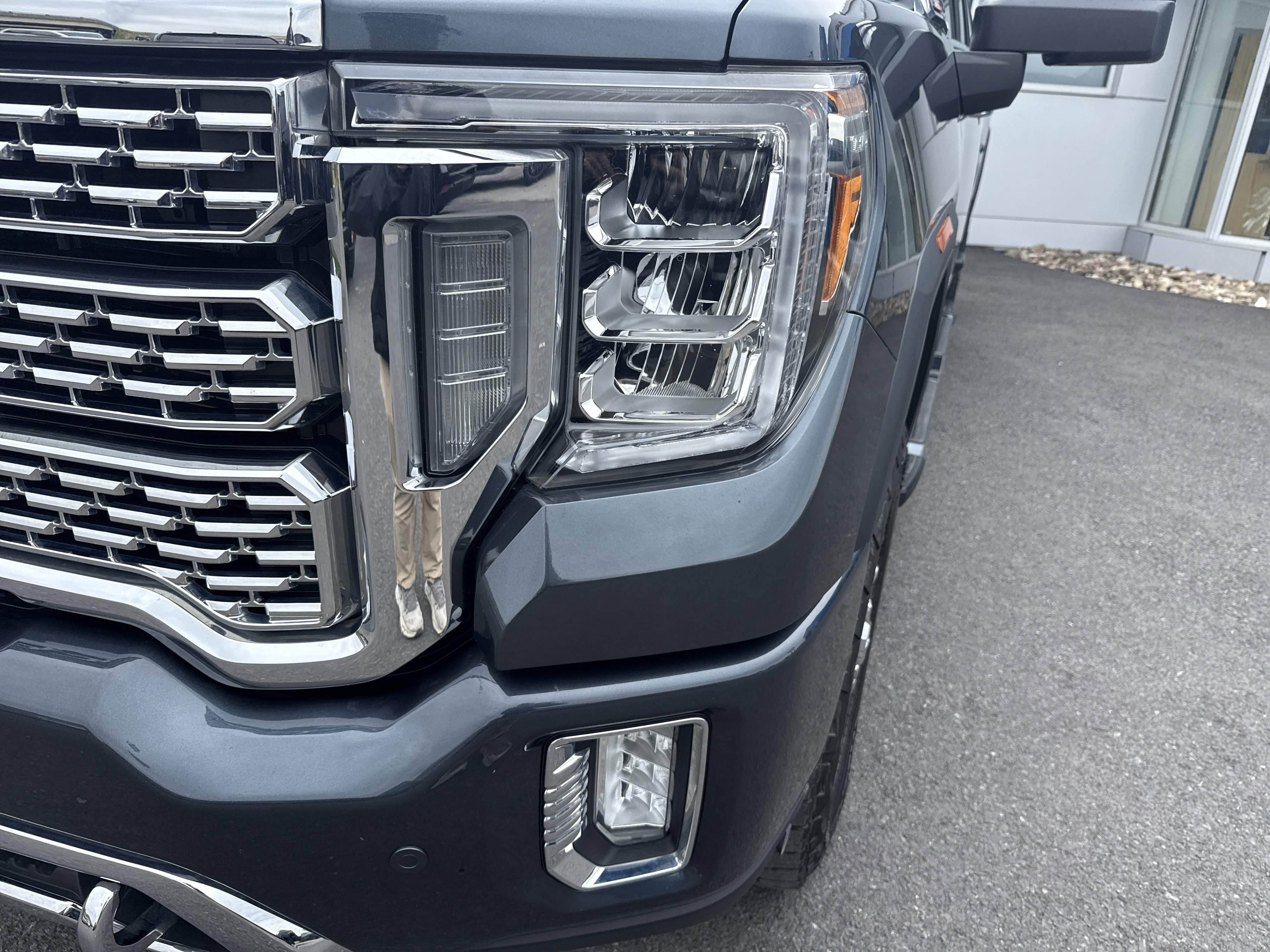 Used 2020 GMC Sierra 2500 Denali w/ Gooseneck/5TH Wheel Package AWD/4WD image 9