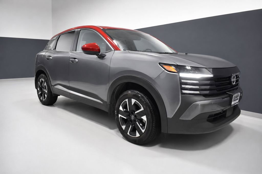 Certified 2025 Nissan Kicks SV AWD/4WD image 7