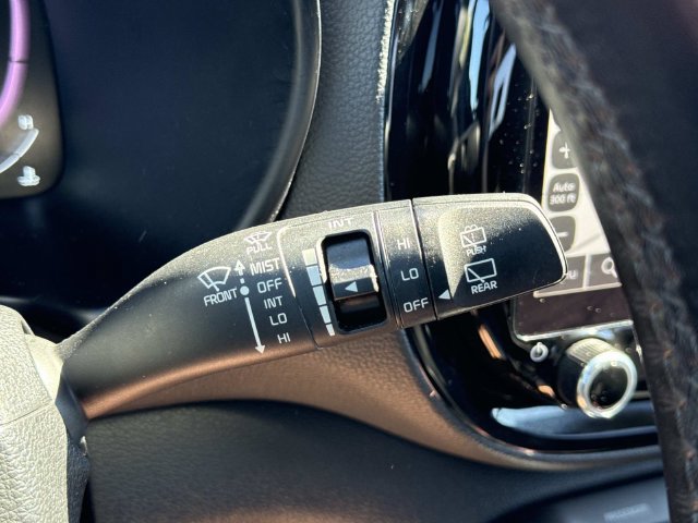Used 2023 Kia Soul EX FWD image 26