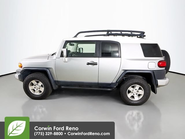 Used 2010 Toyota FJ Cruiser 4WD image 4