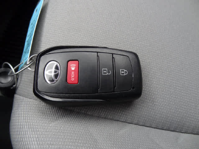 Used 2025 Toyota Tacoma SR5 AWD/4WD image 30