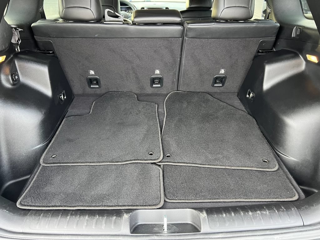 Used 2022 Jeep Cherokee Latitude Lux FWD image 18