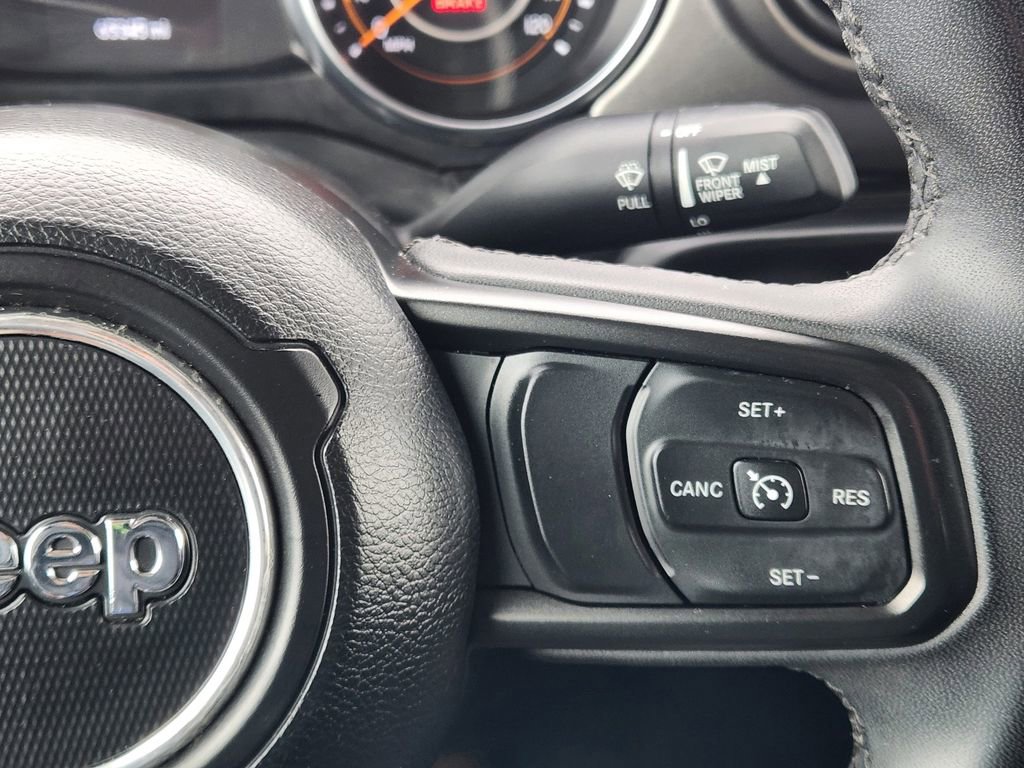 Used 2023 Jeep Gladiator Sport image 22