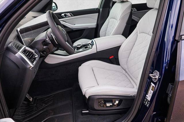 New 2026 BMW X5 xDrive40i w/ M Sport Package AWD/4WD image 12