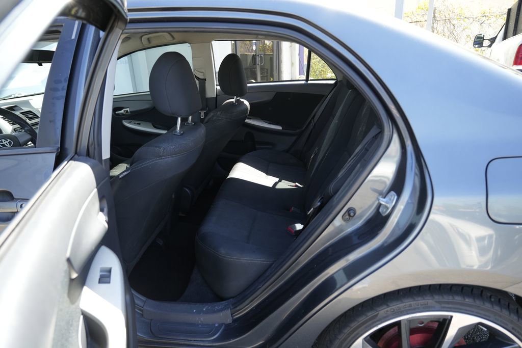 Used 2012 Toyota Corolla S FWD image 22