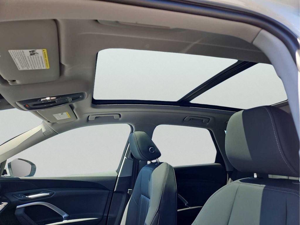 New 2026 Audi Q5 Premium AWD/4WD image 9