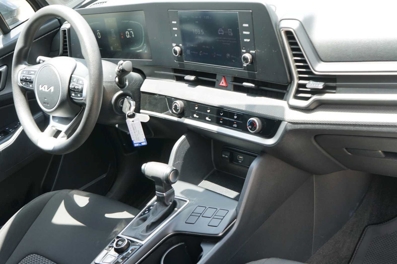 Certified 2024 Kia Sportage LX FWD image 26