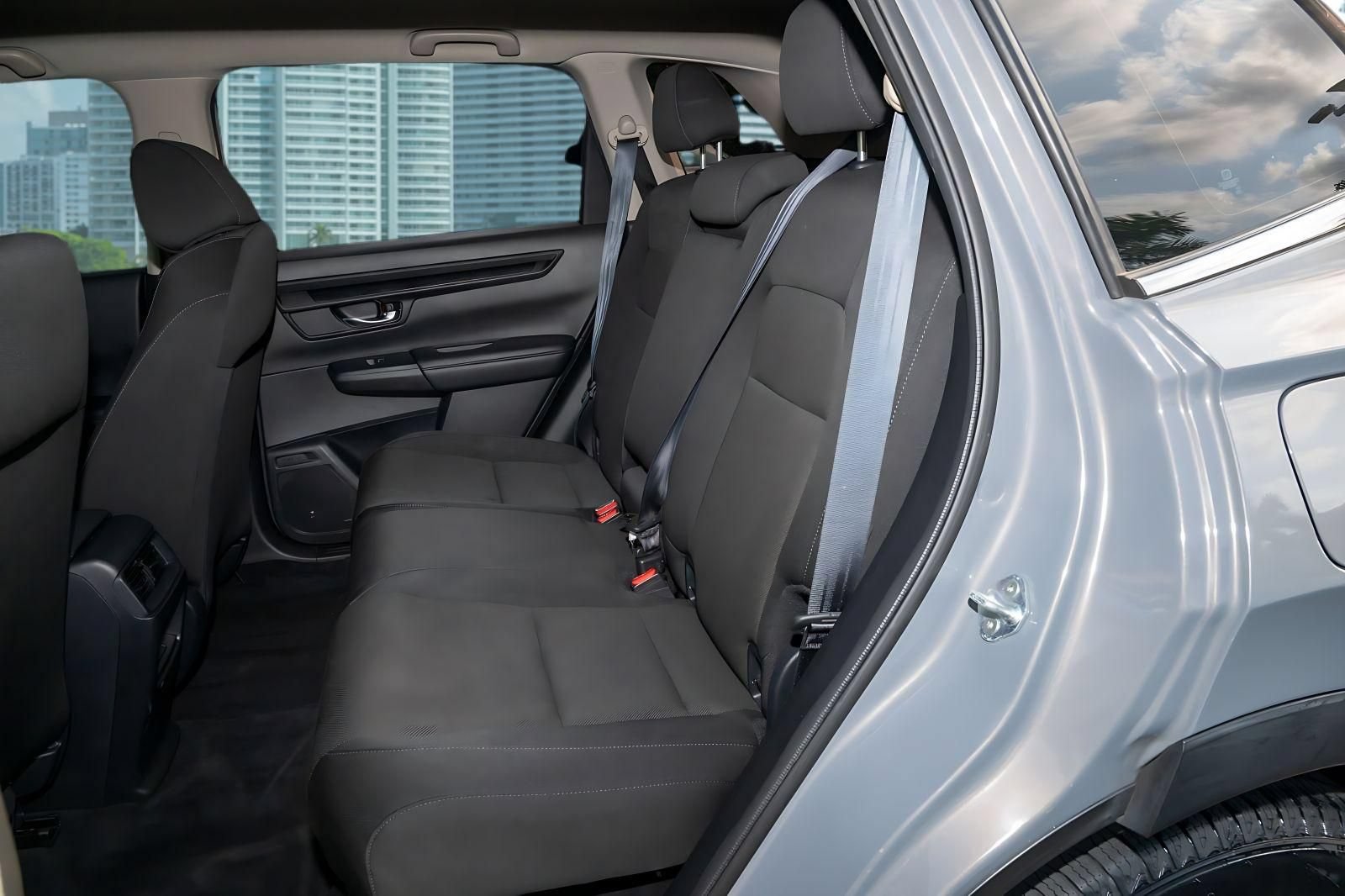 Used 2023 Honda CR-V LX image 16