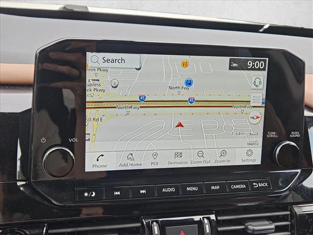 Used 2025 Nissan Pathfinder Platinum image 12