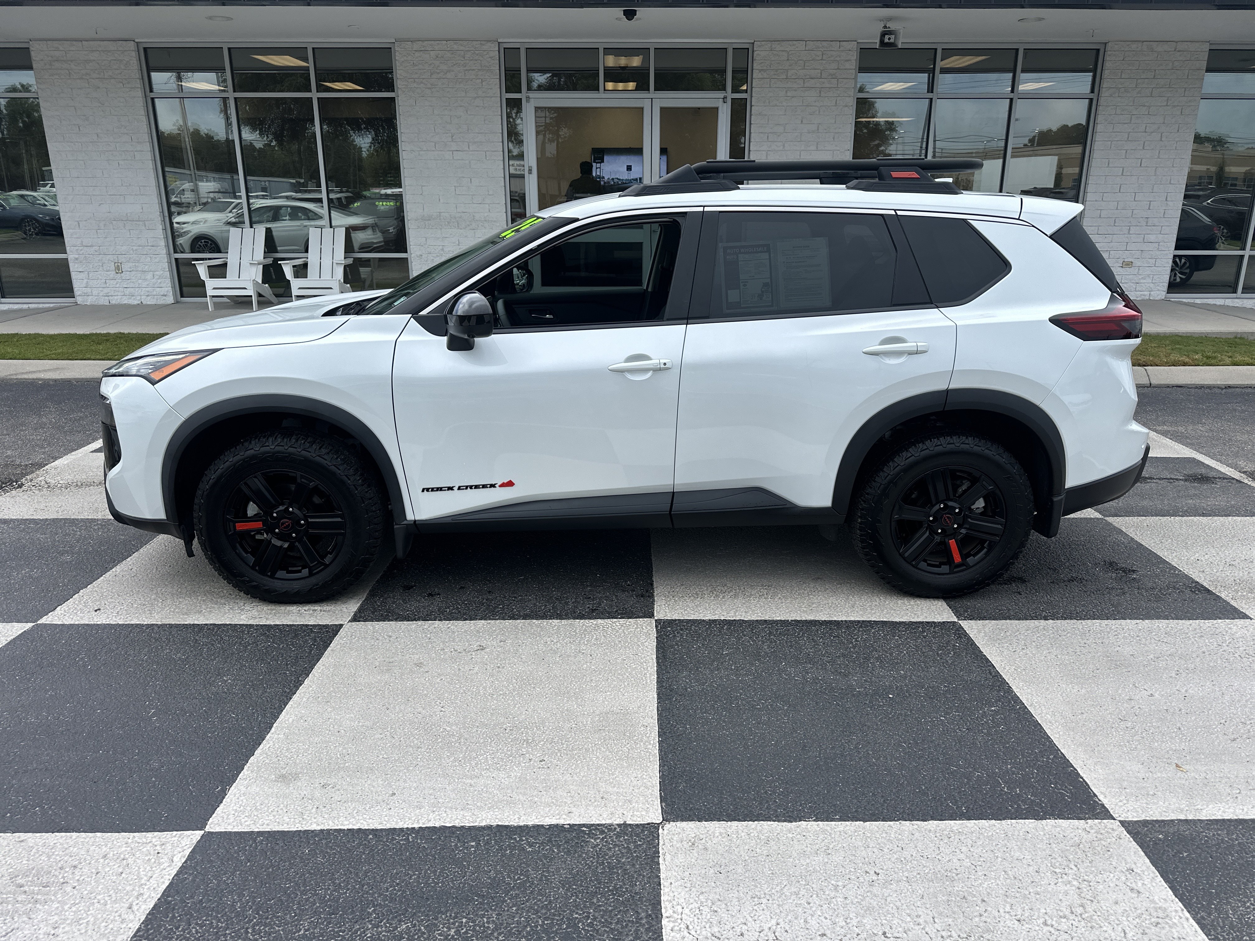 Used 2025 Nissan Rogue SV