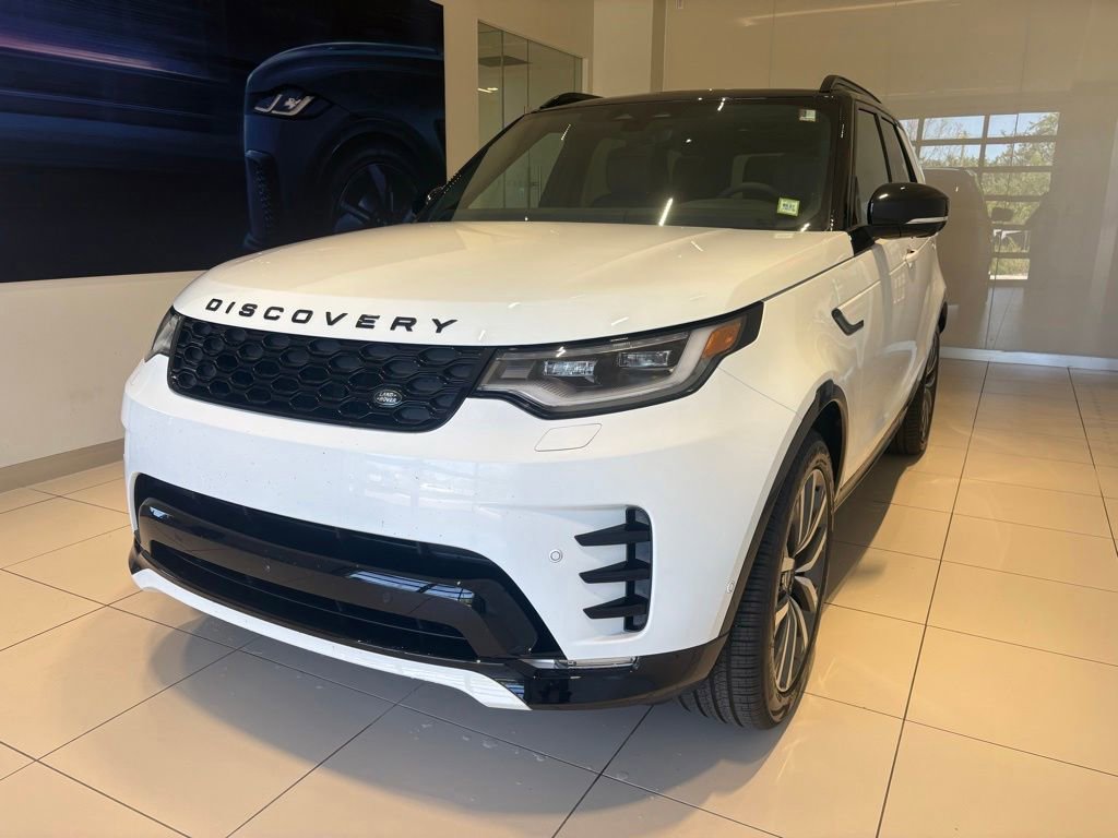New 2026 Land Rover Discovery Dynamic SE AWD/4WD image 1