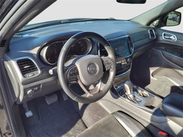 Used 2021 Jeep Grand Cherokee Laredo X image 17