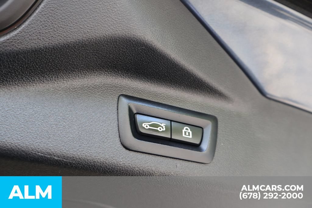 Used 2022 BMW X7 xDrive40i w/ Parking Assistance Package AWD/4WD image 27