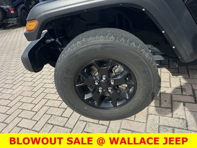Certified 2022 Jeep Wrangler Willys image 11