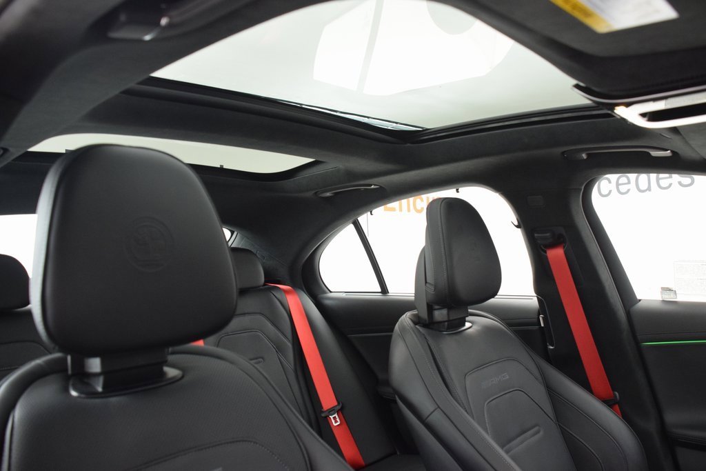 Used 2025 Mercedes-Benz E 53 AMG e 4MATIC Sedan image 17