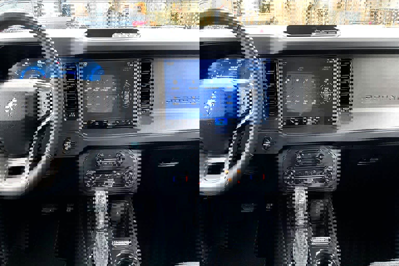 Certified 2025 Ford Bronco Big Bend image 7