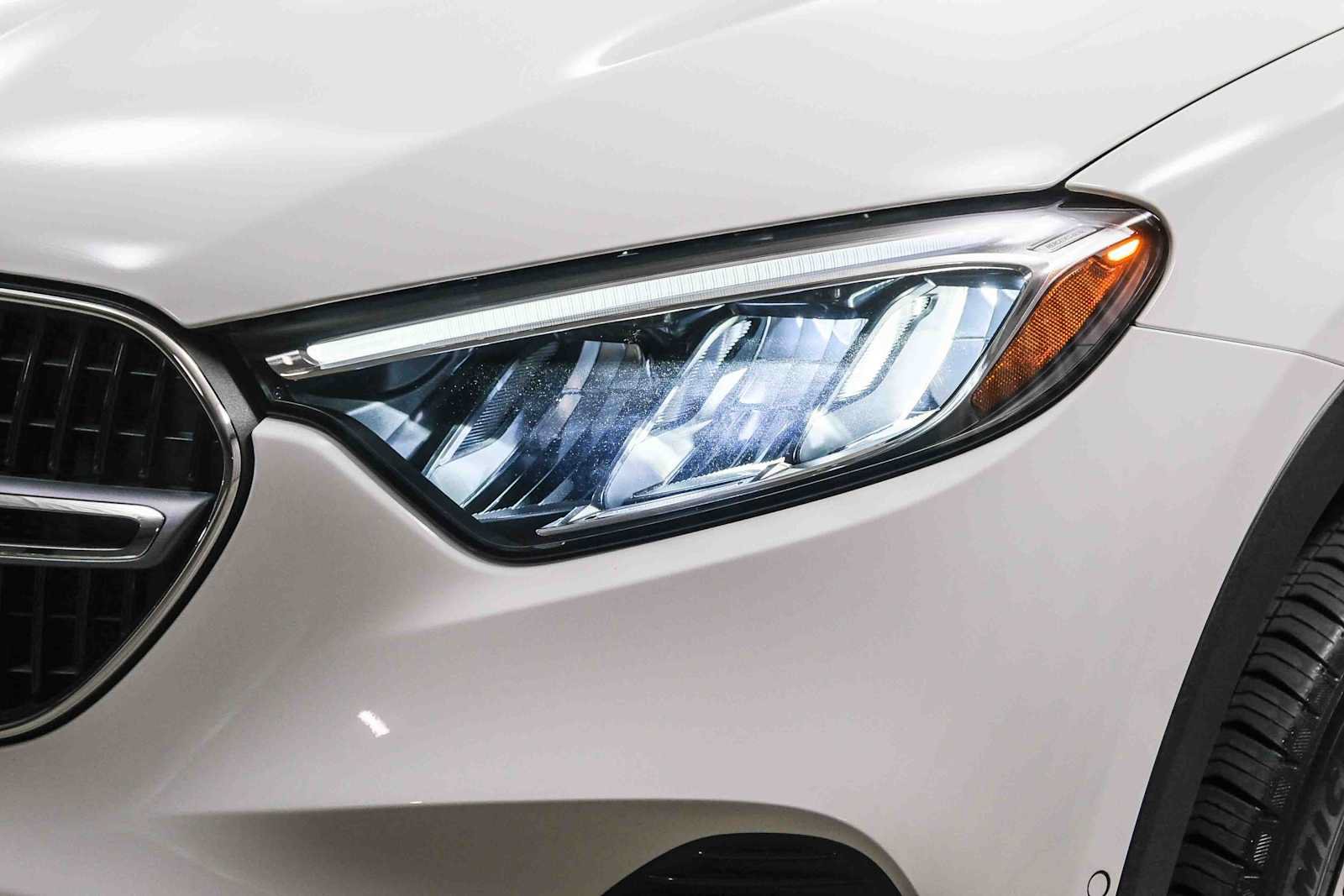 Certified 2026 Mercedes-Benz GLC 300 image 12
