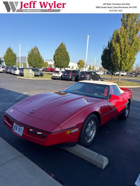 Used 1988 Chevrolet Corvette Convertible RWD image 1