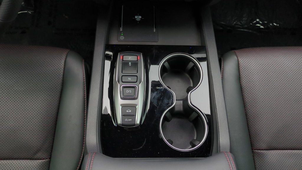 Used 2025 Honda Ridgeline Black Edition image 15