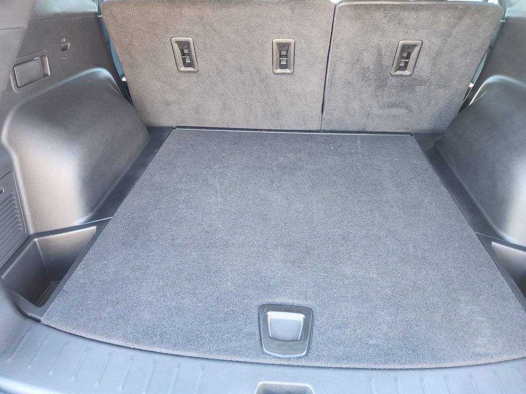Used 2025 Chevrolet Blazer RS FWD image 37