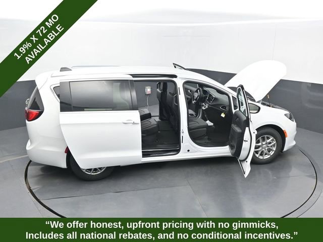 New 2026 Chrysler Voyager LX FWD image 73