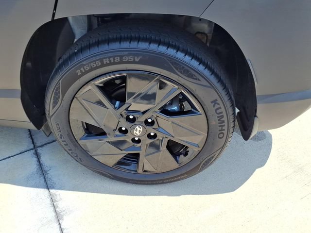 Certified 2026 Hyundai Kona SEL Sport FWD image 17