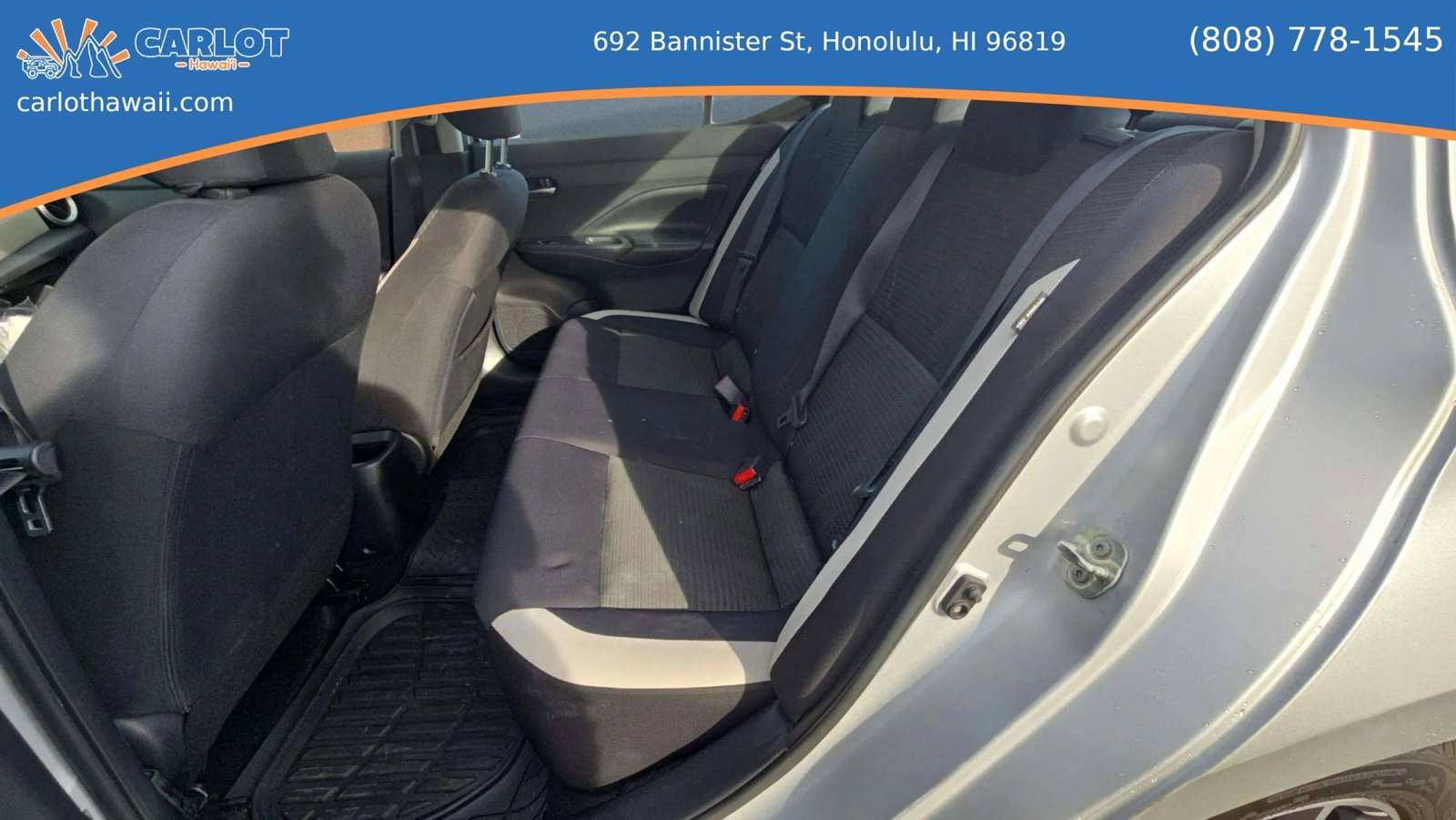 Used 2020 Nissan Versa SV image 17