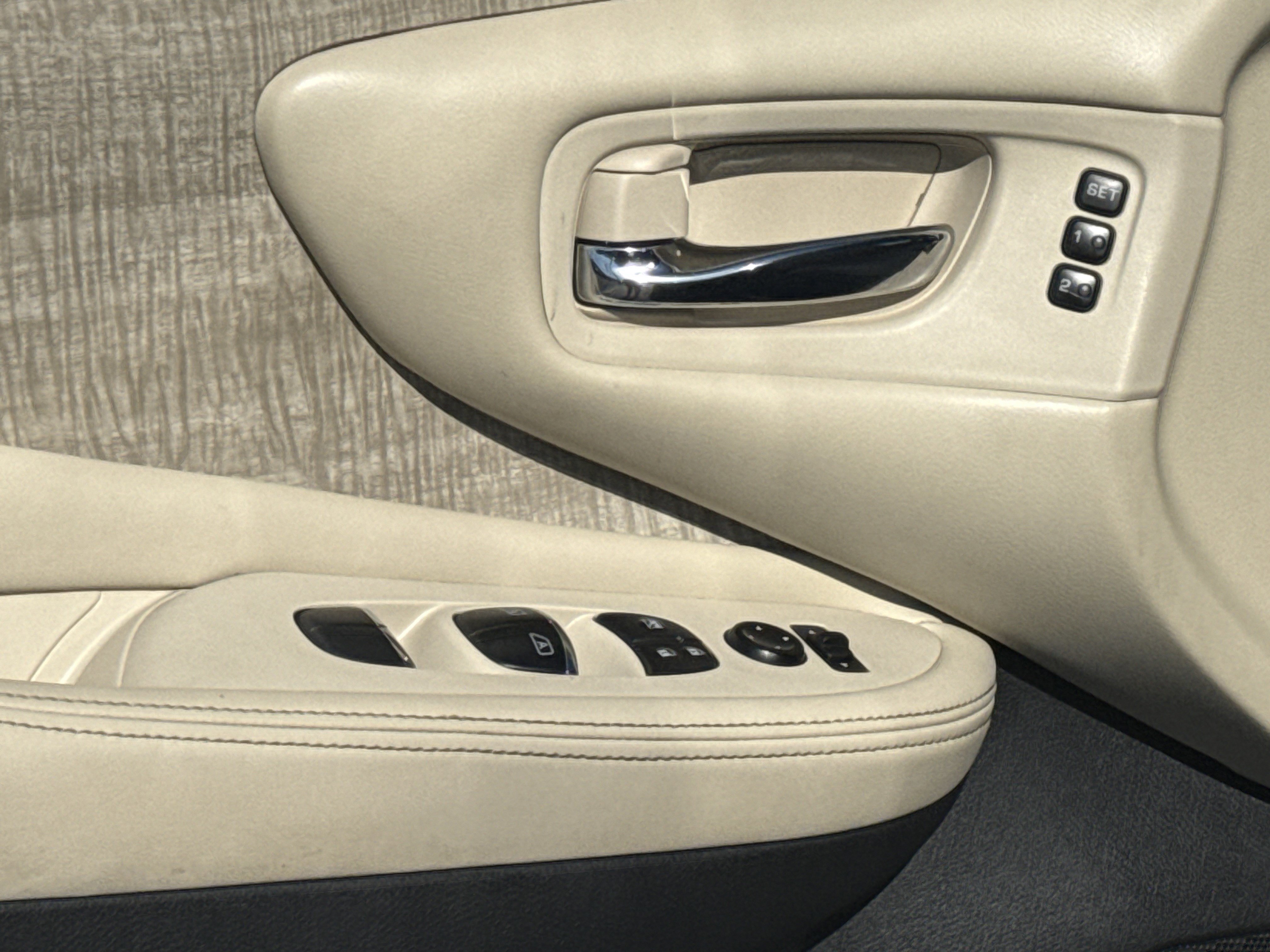 Used 2021 Nissan Murano SL w/ SL Moonroof Package image 15