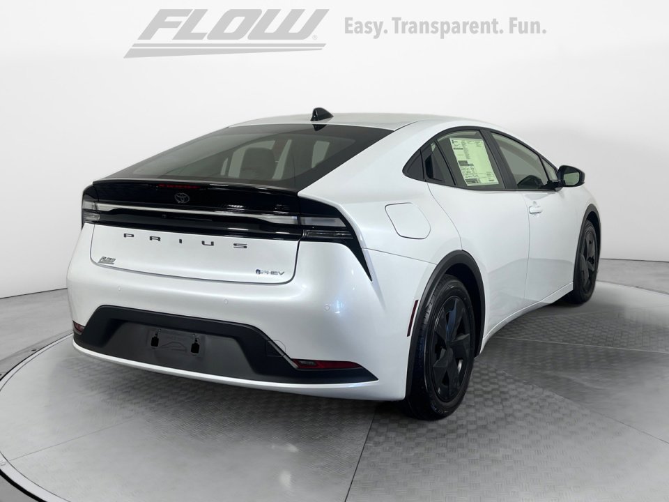 New 2026 Toyota Prius Plug-In Hybrid image 7