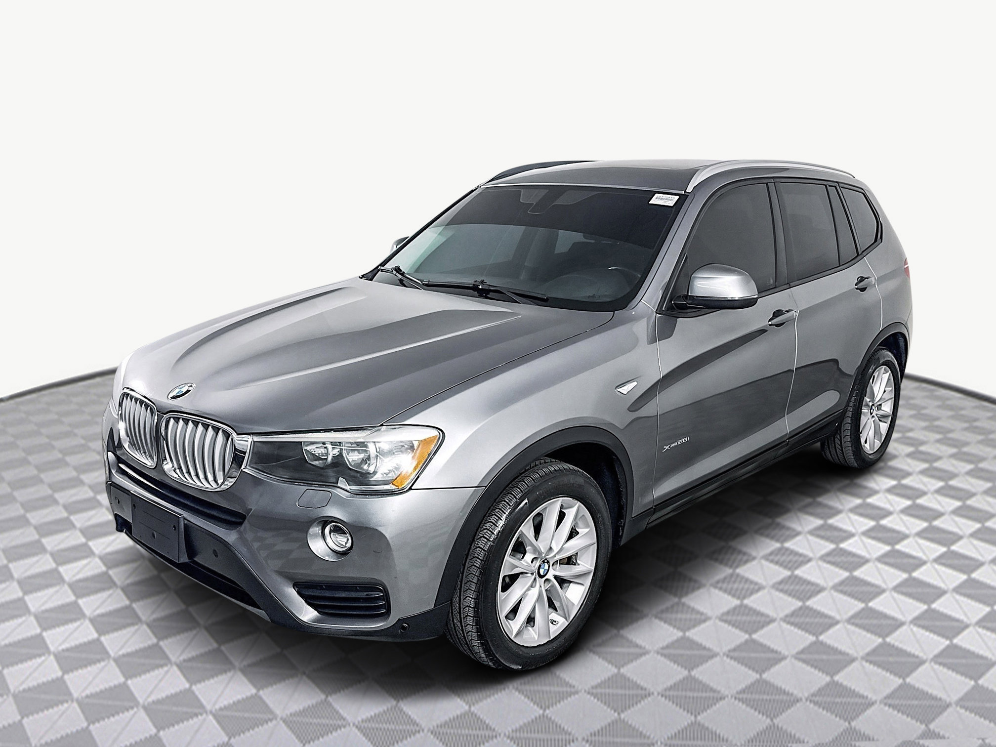 Used 2016 BMW X3 xDrive28i w/ Driver Assistance Package image 4