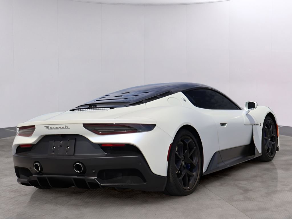 Used 2022 Maserati MC20 Coupe RWD image 7