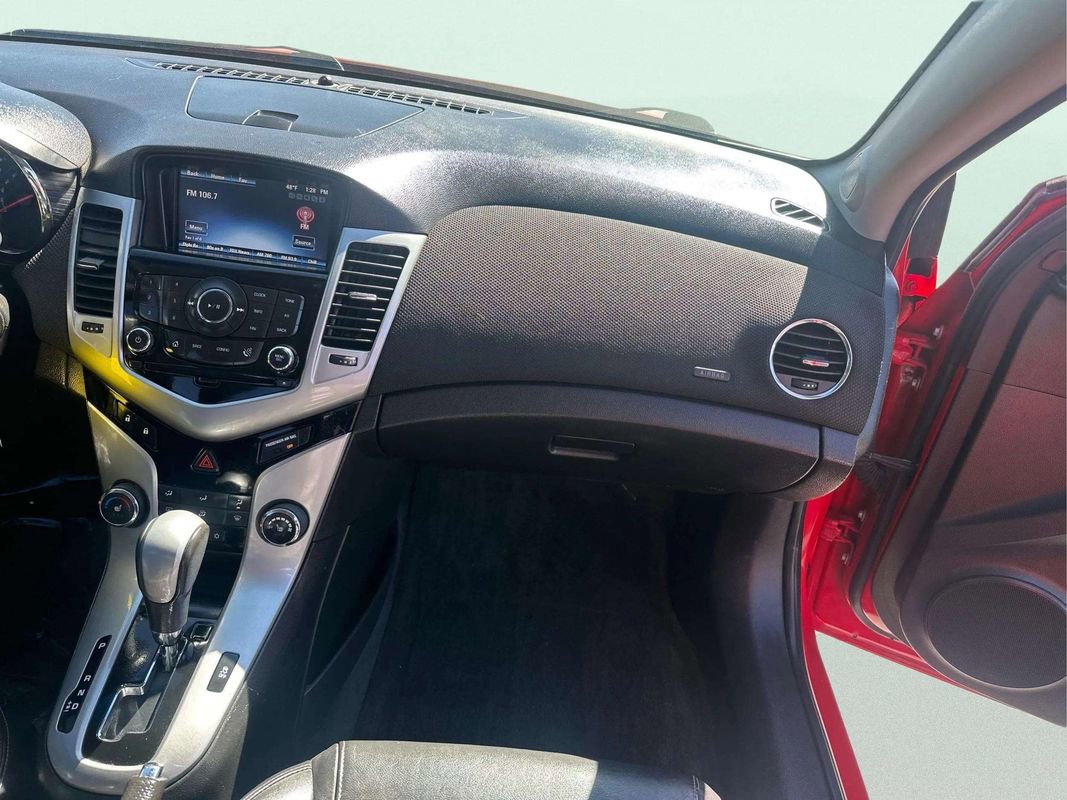 Used 2014 Chevrolet Cruze LT w/ RS Package image 5