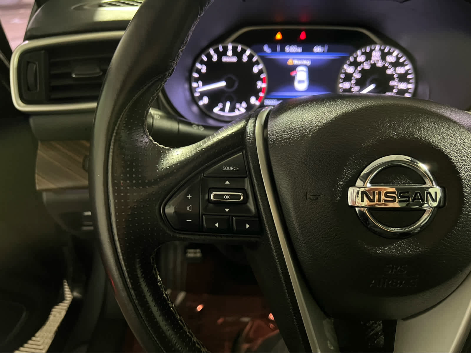 Used 2018 Nissan Maxima Platinum image 19