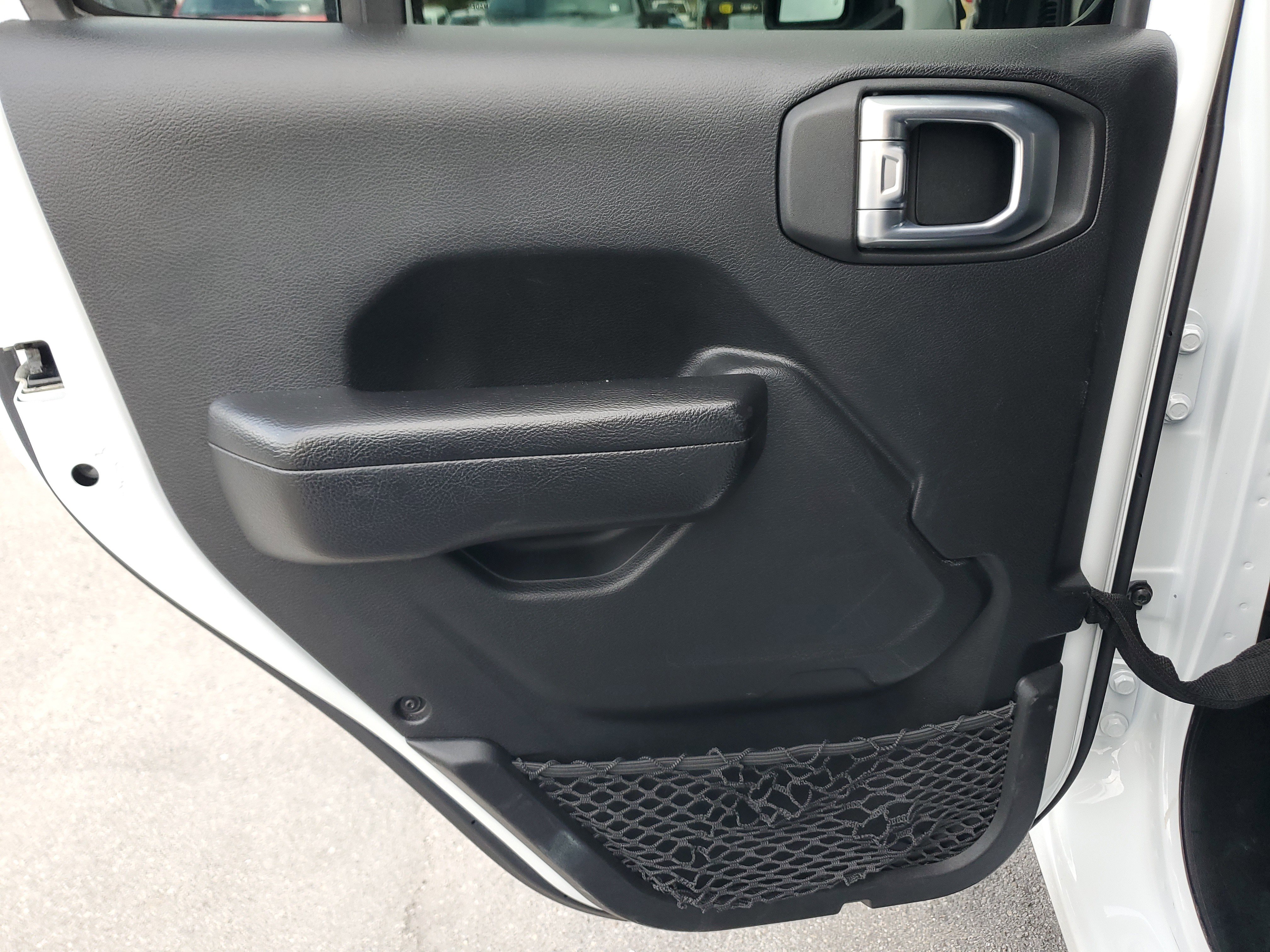 Used 2023 Jeep Wrangler Sport image 28