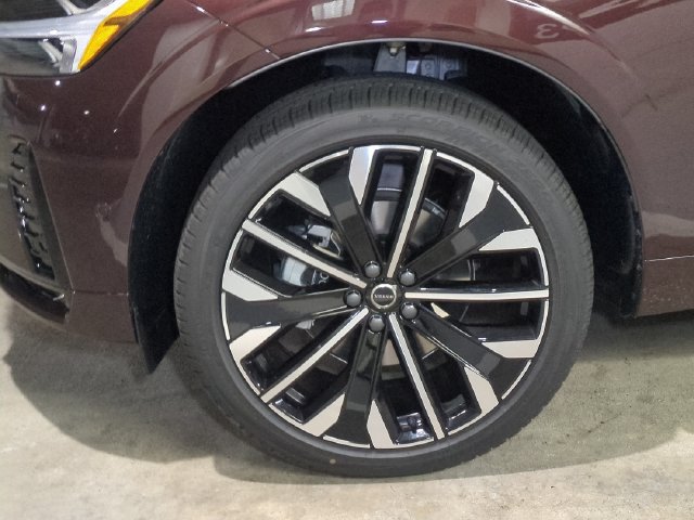New 2026 Volvo XC60 B5 Ultra w/ Climate Package PRO AWD/4WD image 10