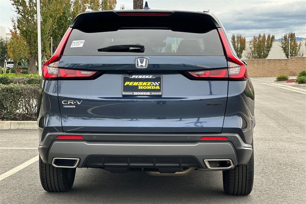Certified 2025 Honda CR-V Sport-L image 5