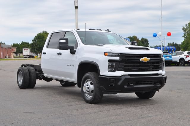 Used 2024 Chevrolet Silverado 3500 W/T w/ WT Convenience Package