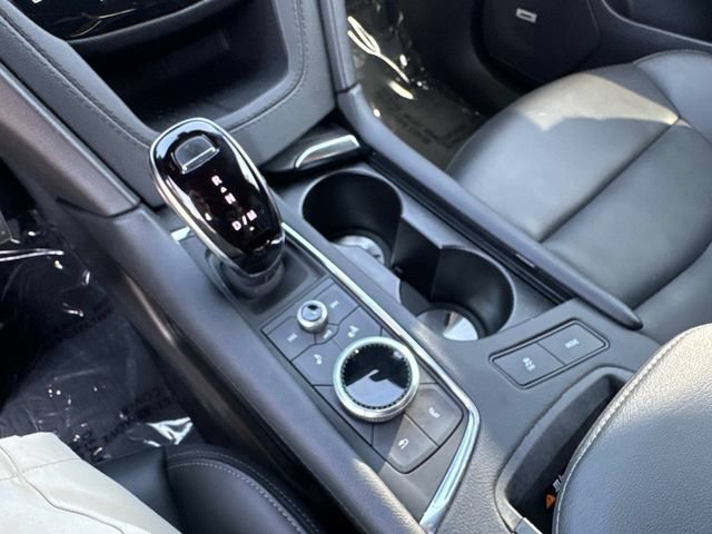 Certified 2024 Cadillac XT6 Premium Luxury w/ Technology Package AWD/4WD image 25