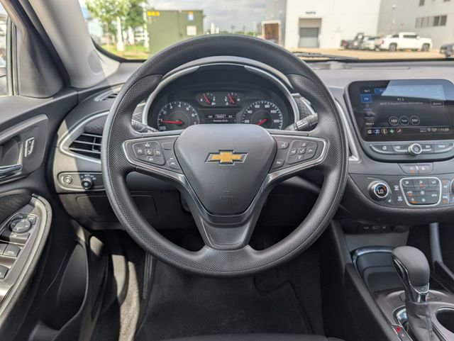 Used 2025 Chevrolet Malibu LT FWD image 23