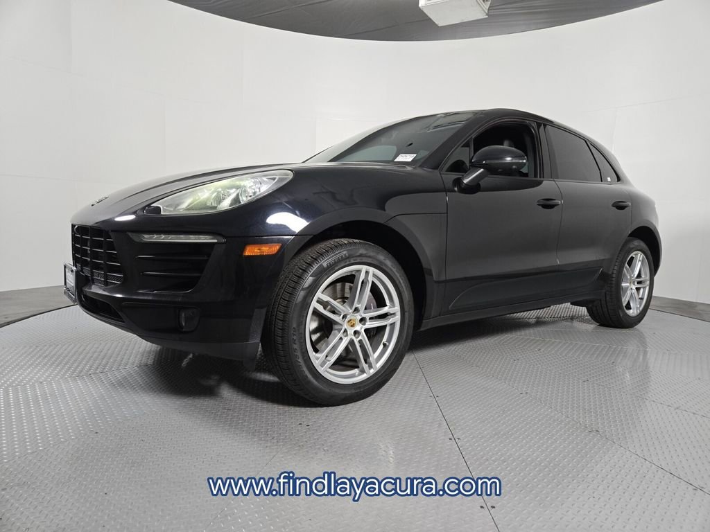 Used 2017 Porsche Macan AWD/4WD image 2