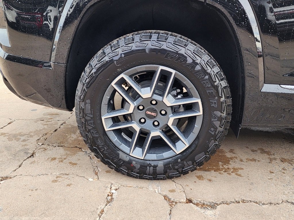 New 2026 GMC Terrain AT4 w/ Convenience Package III image 54