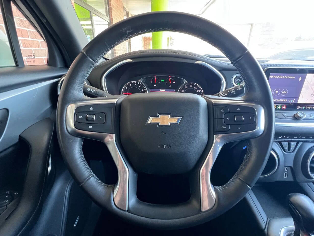 Used 2020 Chevrolet Blazer LT w/ Sound & Technology Package AWD/4WD image 24