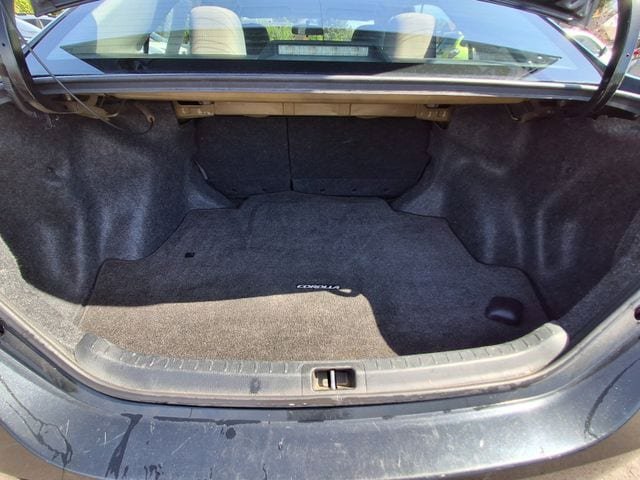 Used 2014 Toyota Corolla L FWD image 10