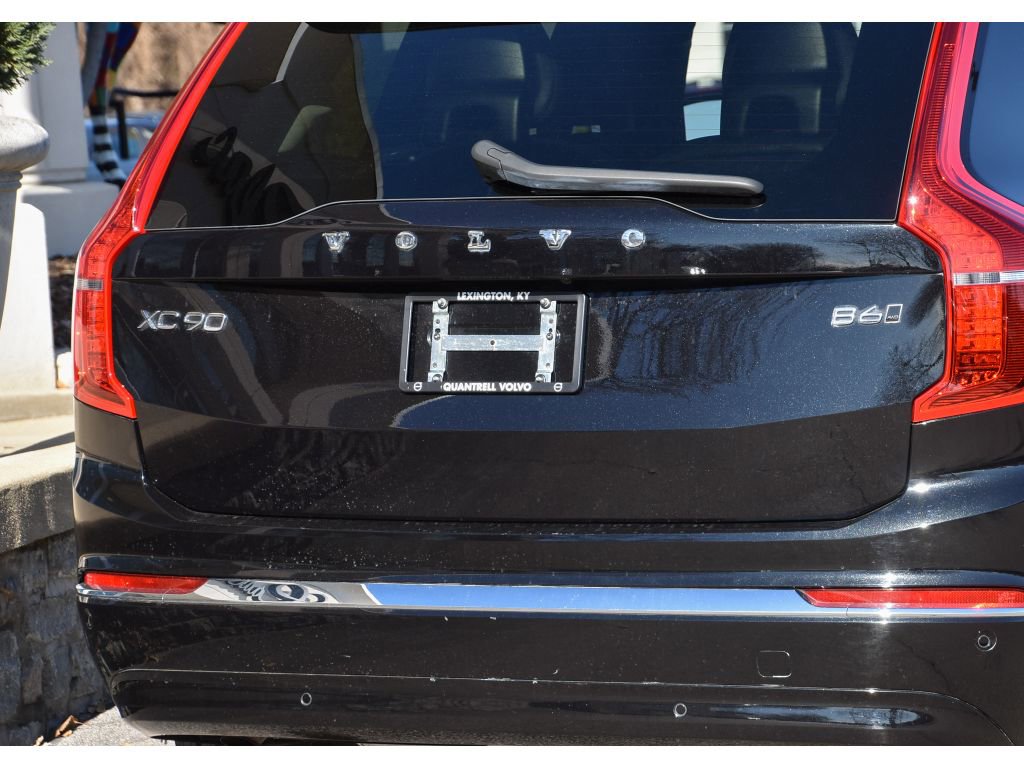 Certified 2024 Volvo XC90 B6 Plus image 29